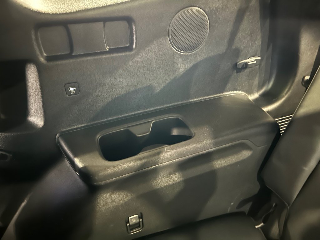 Kia Telluride X-LINE, JAMAIS ACCIDENTÉ, ENSEMBLE  D'HIVER 2024 à Mirabel, Québec - 41 - w1024h768px