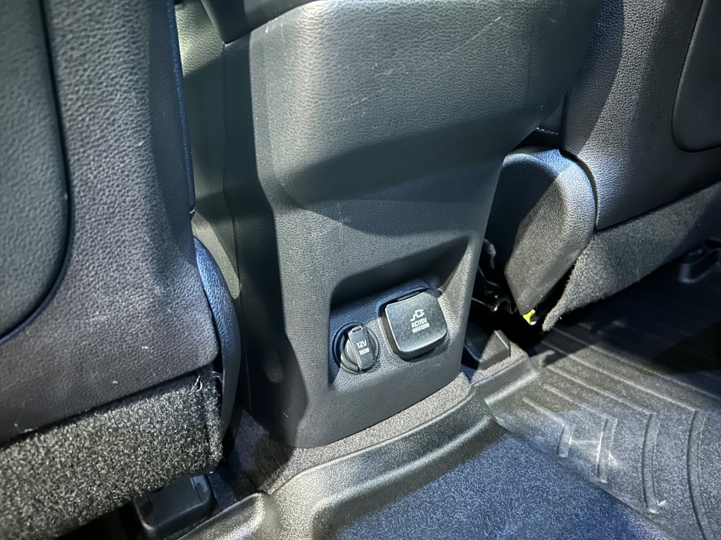 Kia Telluride X-LINE, JAMAIS ACCIDENTÉ, 7 PASSAGERS, CUIR, AWD 2024 à Mirabel, Québec - 44 - w1024h768px