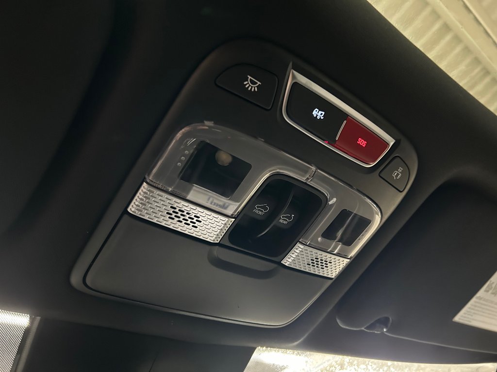 Kia Telluride X-LINE, JAMAIS ACCIDENTÉ, 7 PASSAGERS, CUIR, AWD 2024 à Mirabel, Québec - 35 - w1024h768px