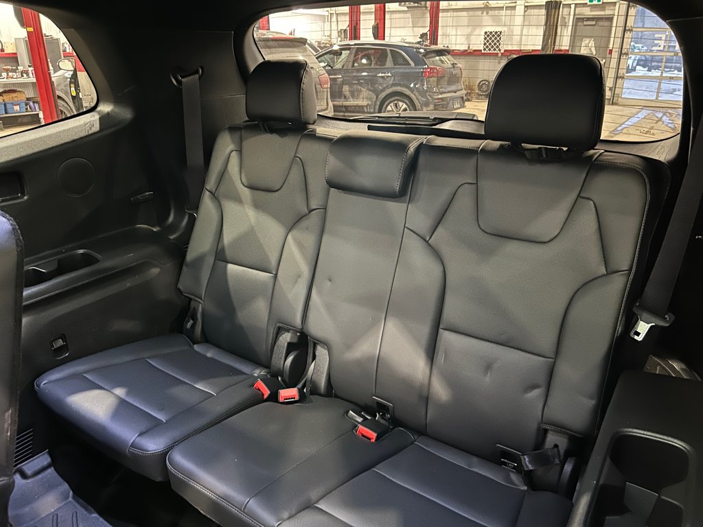 Kia Telluride X-LINE, JAMAIS ACCIDENTÉ, 7 PASSAGERS, CUIR, AWD 2024 à Mirabel, Québec - 41 - w1024h768px