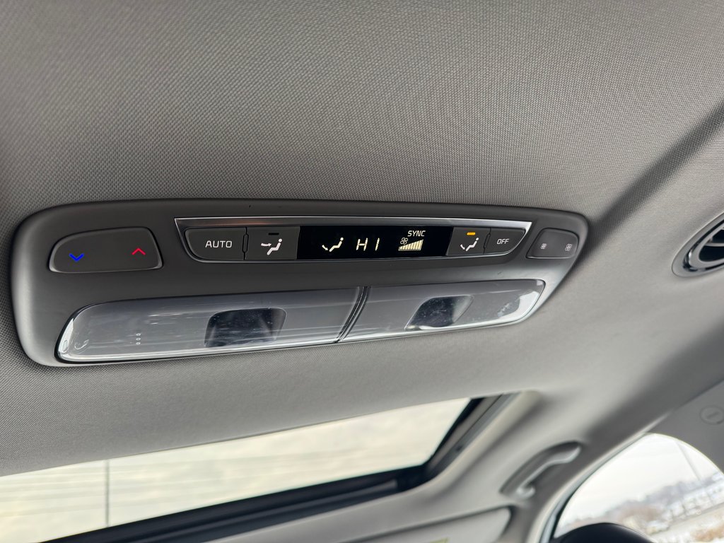 Kia Telluride EX, JAMAIS ACCIDENTÉ, 8 PASSAGERS, HITCH, CUIR 2024 à Mirabel, Québec - 21 - w1024h768px