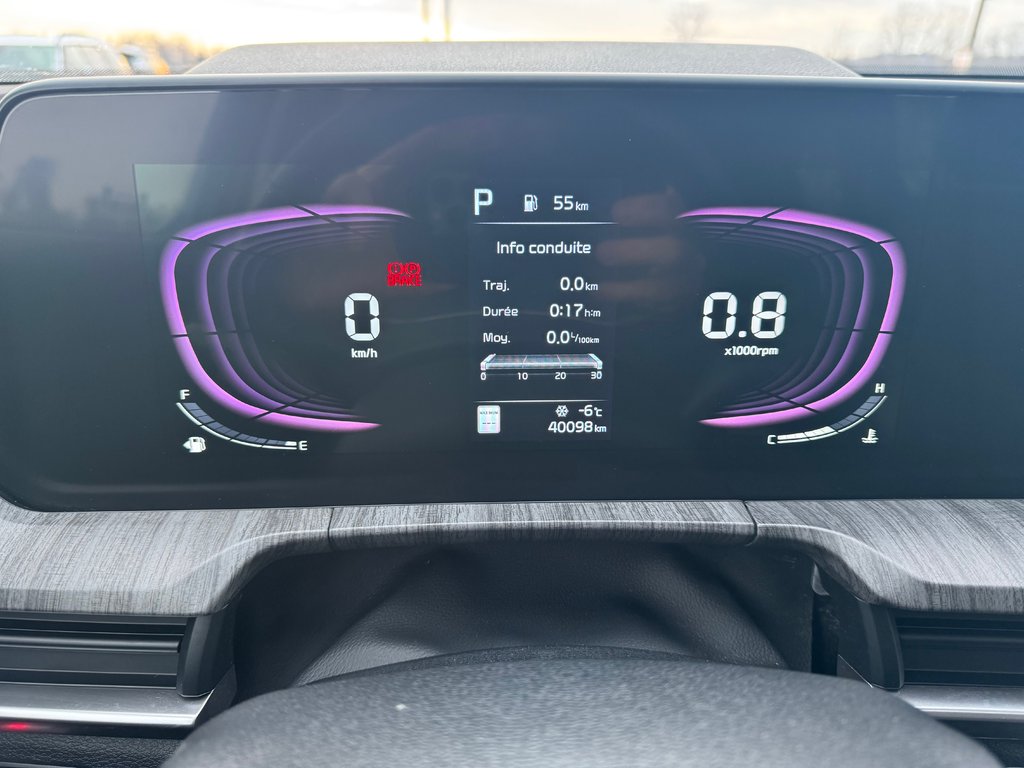 Kia Telluride EX, JAMAIS ACCIDENTÉ, 8 PASSAGERS, HITCH, CUIR 2024 à Mirabel, Québec - 10 - w1024h768px