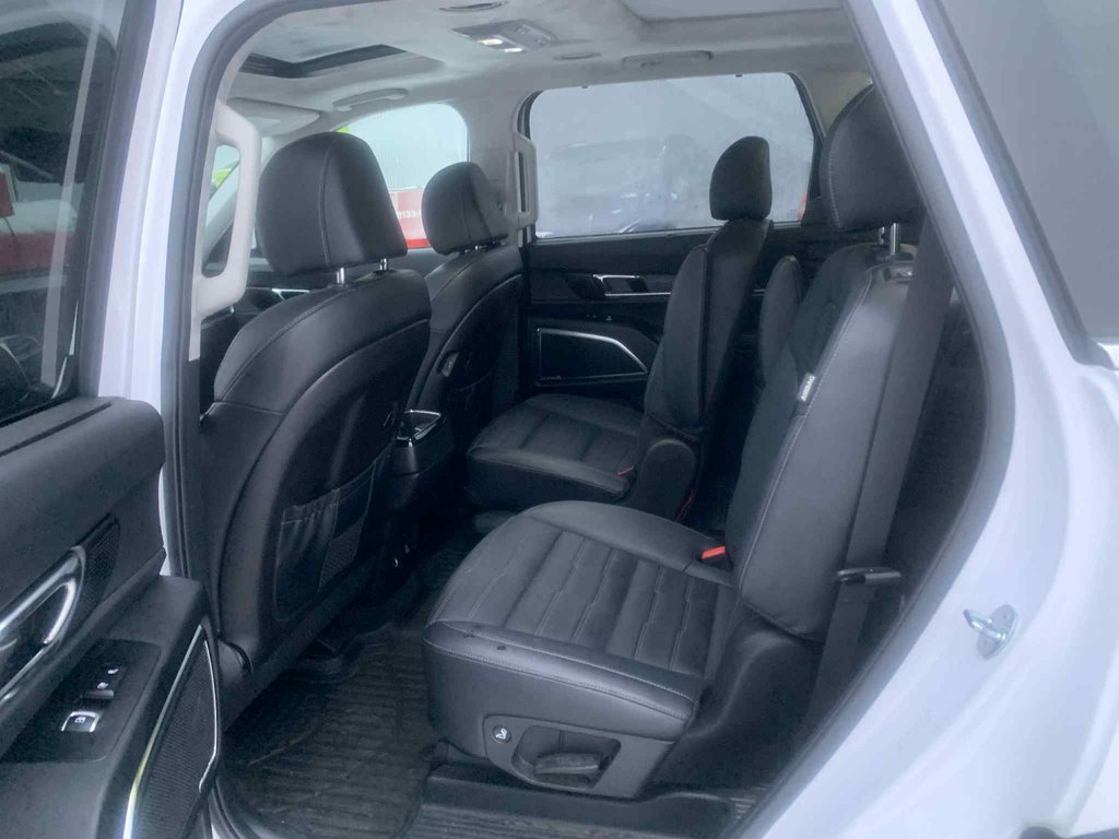 Kia Telluride SXL, JAMAIS ACCIDENTÉ, CUIR, TOIT, GPS, ALCANTARA 2024 à Mirabel, Québec - 17 - w1024h768px