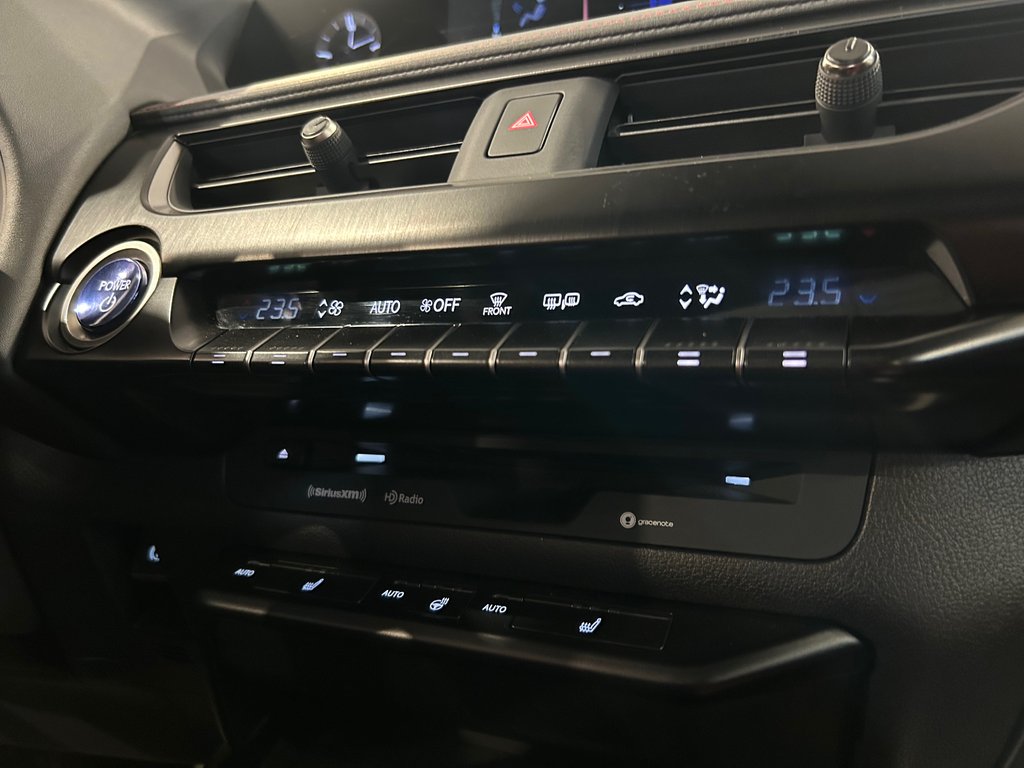 Lexus UX 250h, JAMAIS ACCIDENTÉ, FSPORT, CUIR, AWD 2021 à Mirabel, Québec - 25 - w1024h768px