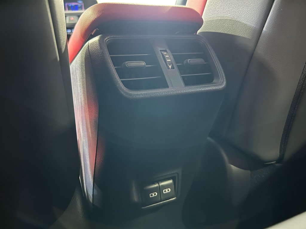 Lexus UX 250h, JAMAIS ACCIDENTÉ, FSPORT, CUIR, AWD 2021 à Mirabel, Québec - 34 - w1024h768px