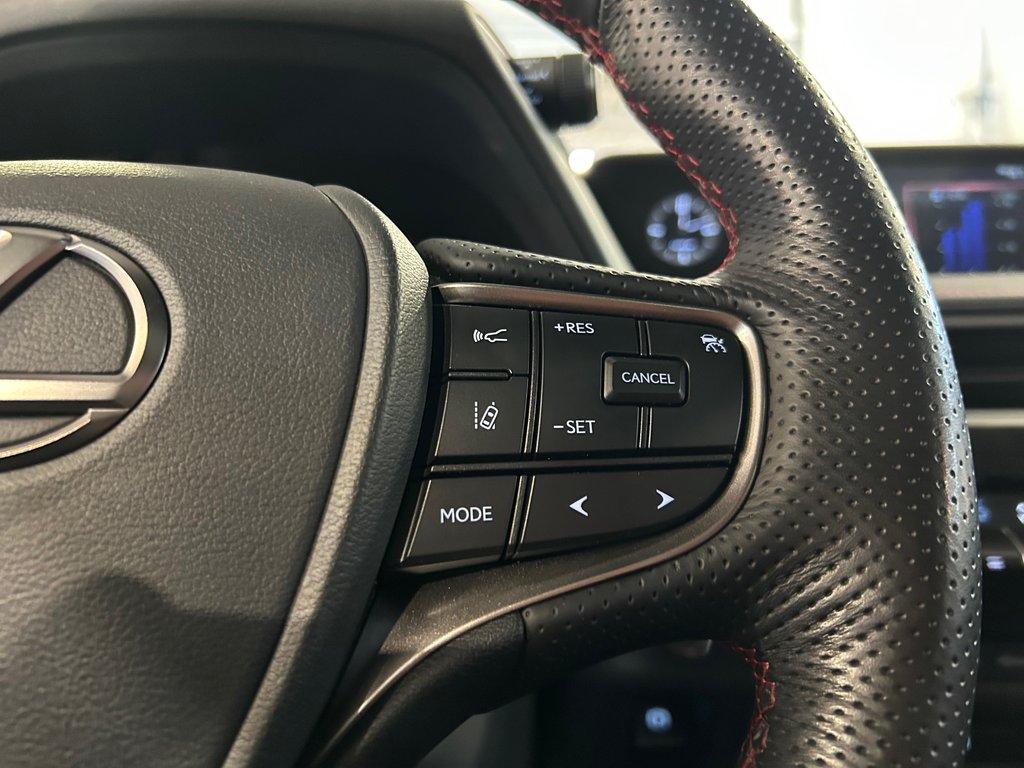 Lexus UX 250h, JAMAIS ACCIDENTÉ, FSPORT, CUIR, AWD 2021 à Mirabel, Québec - 19 - w1024h768px