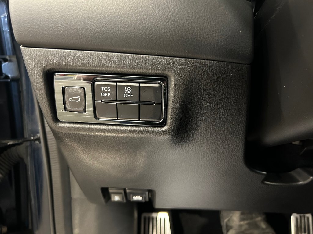 Mazda CX-5 GS, JAMAIS ACCIDENTÉ, 8 PNEUS, TOIT, CUIR, AWD 2020 à Mirabel, Québec - 27 - w1024h768px
