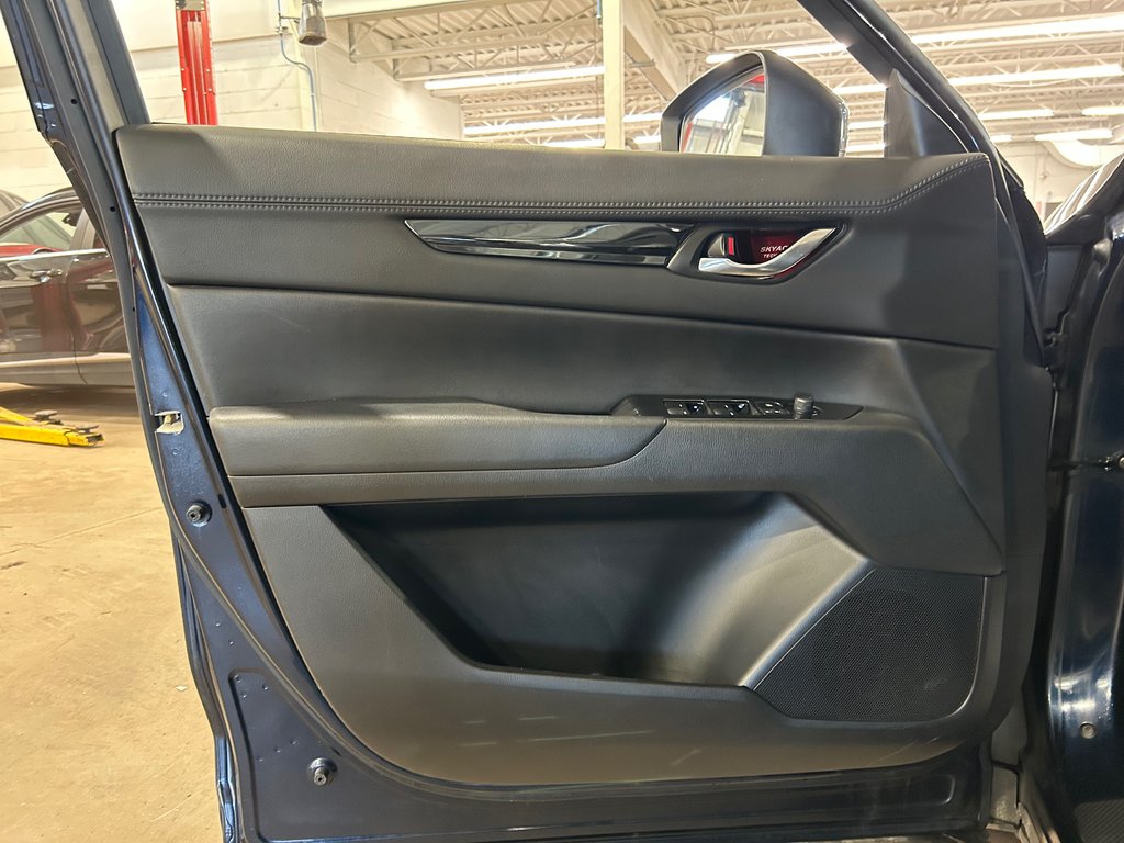 Mazda CX-5 GS, JAMAIS ACCIDENTÉ, 8 PNEUS, TOIT, CUIR, AWD 2020 à Mirabel, Québec - 9 - w1024h768px
