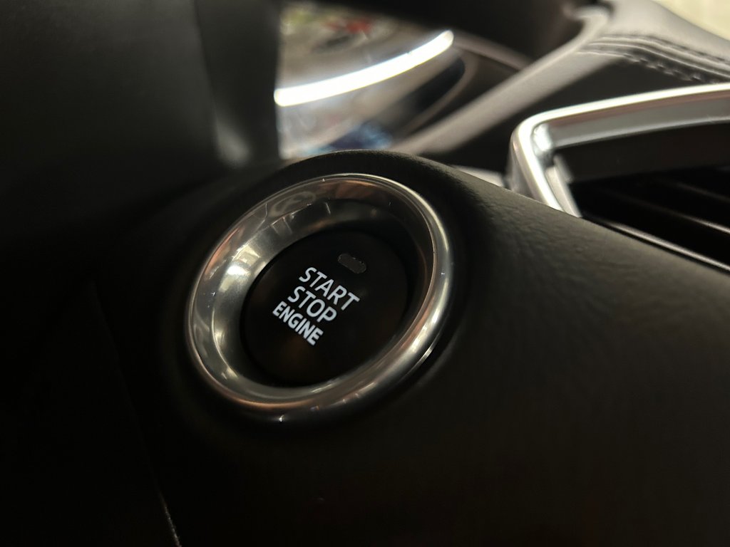 2021 Mazda CX-5 Signature, JAMAIS ACCIDENTÉ, 8 PNEUS, CUIR, TOIT in Mirabel, Quebec - 27 - w1024h768px