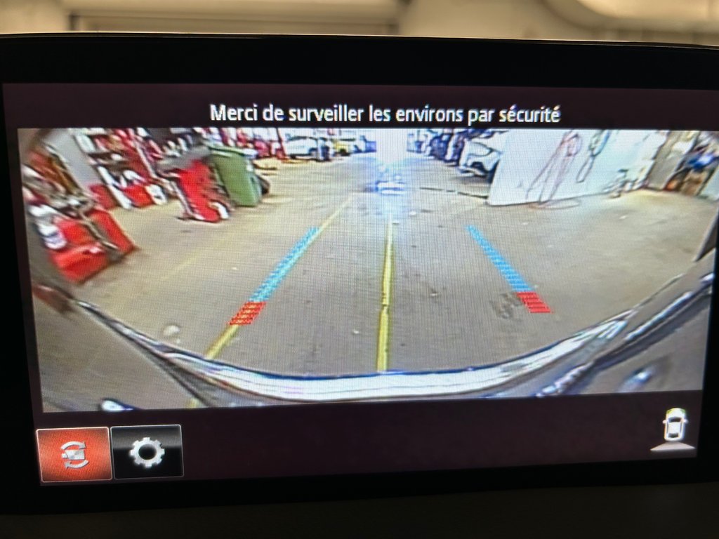 2021 Mazda CX-5 Signature, JAMAIS ACCIDENTÉ, 8 PNEUS, CUIR, TOIT in Mirabel, Quebec - 23 - w1024h768px