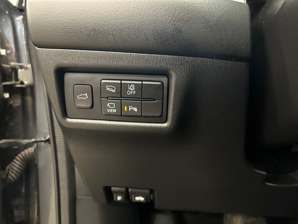 2021 Mazda CX-5 Signature, JAMAIS ACCIDENTÉ, 8 PNEUS, CUIR, TOIT in Mirabel, Quebec - 28 - w1024h768px