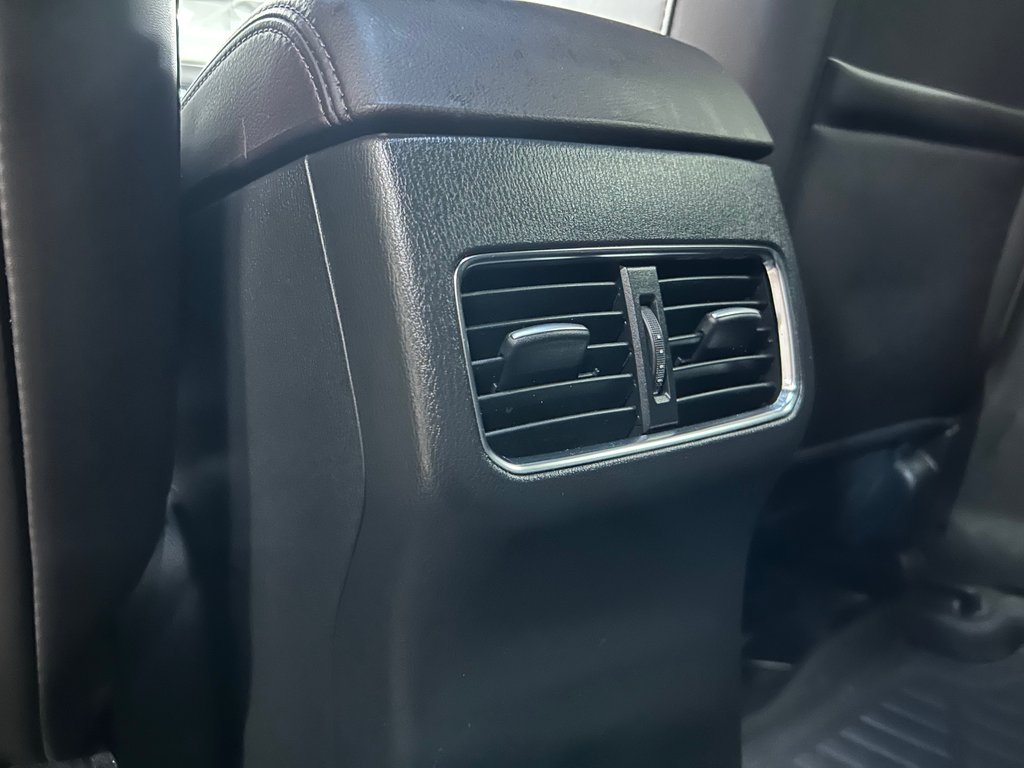 2021 Mazda CX-5 Signature, JAMAIS ACCIDENTÉ, 8 PNEUS, CUIR, TOIT in Mirabel, Quebec - 34 - w1024h768px
