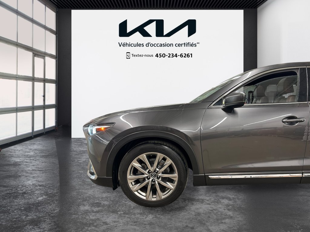 Mazda CX-9 Signature, 8 PNEUS, CUIR, TOIT, AWD, HITCH, MAGS 2017 à Mirabel, Québec - 6 - w1024h768px