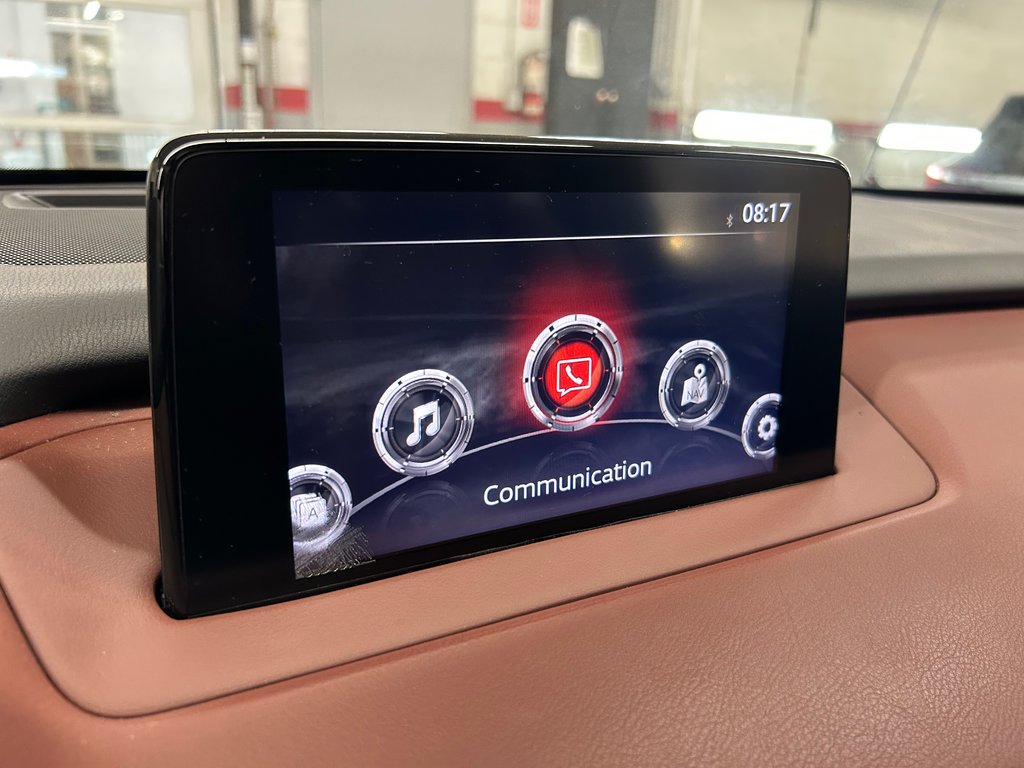 Mazda CX-9 Signature, 8 PNEUS, CUIR, TOIT, AWD, HITCH, MAGS 2017 à Mirabel, Québec - 21 - w1024h768px