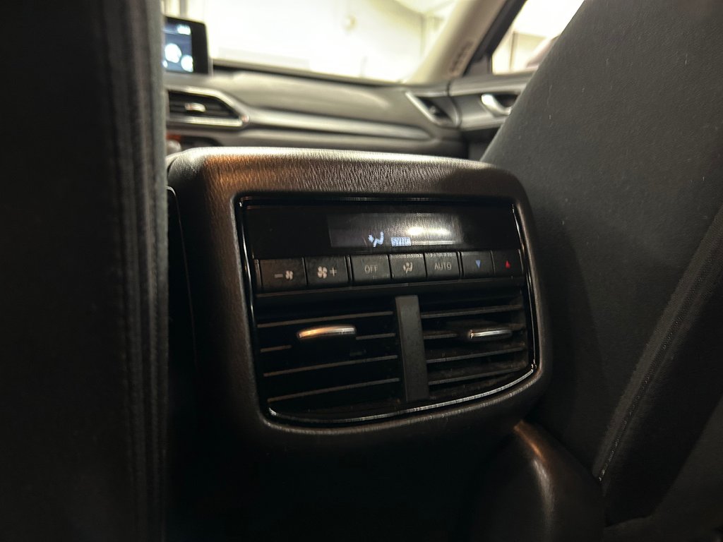 Mazda CX-9 GS, JAMAIS ACCIDENTÉ, 8 PNEUS, 7 PASSAGERS, AWD 2017 à Mirabel, Québec - 30 - w1024h768px