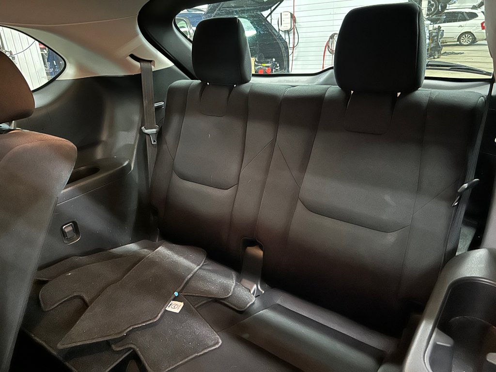 Mazda CX-9 GS, JAMAIS ACCIDENTÉ, 8 PNEUS, 7 PASSAGERS, AWD 2017 à Mirabel, Québec - 29 - w1024h768px
