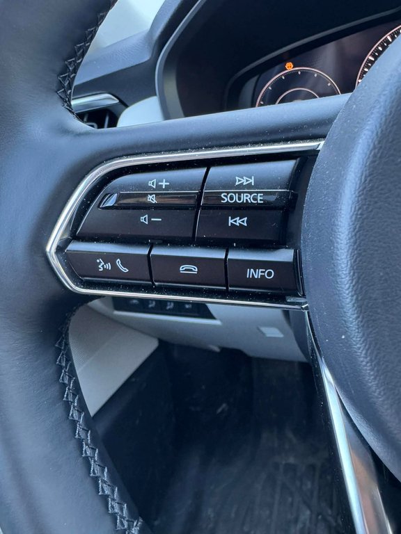 2025 Mazda CX-90 PHEV GT, JAMAIS ACCIDENTÉ, 7 PASSAGERS, CUIR, TOIT, AWD in Mirabel, Quebec - 11 - w1024h768px