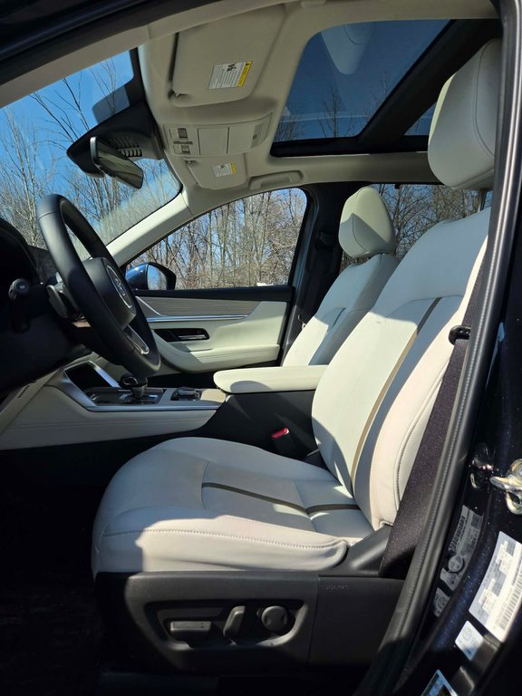 2025 Mazda CX-90 PHEV GT, JAMAIS ACCIDENTÉ, 7 PASSAGERS, CUIR, TOIT, AWD in Mirabel, Quebec - 7 - w1024h768px