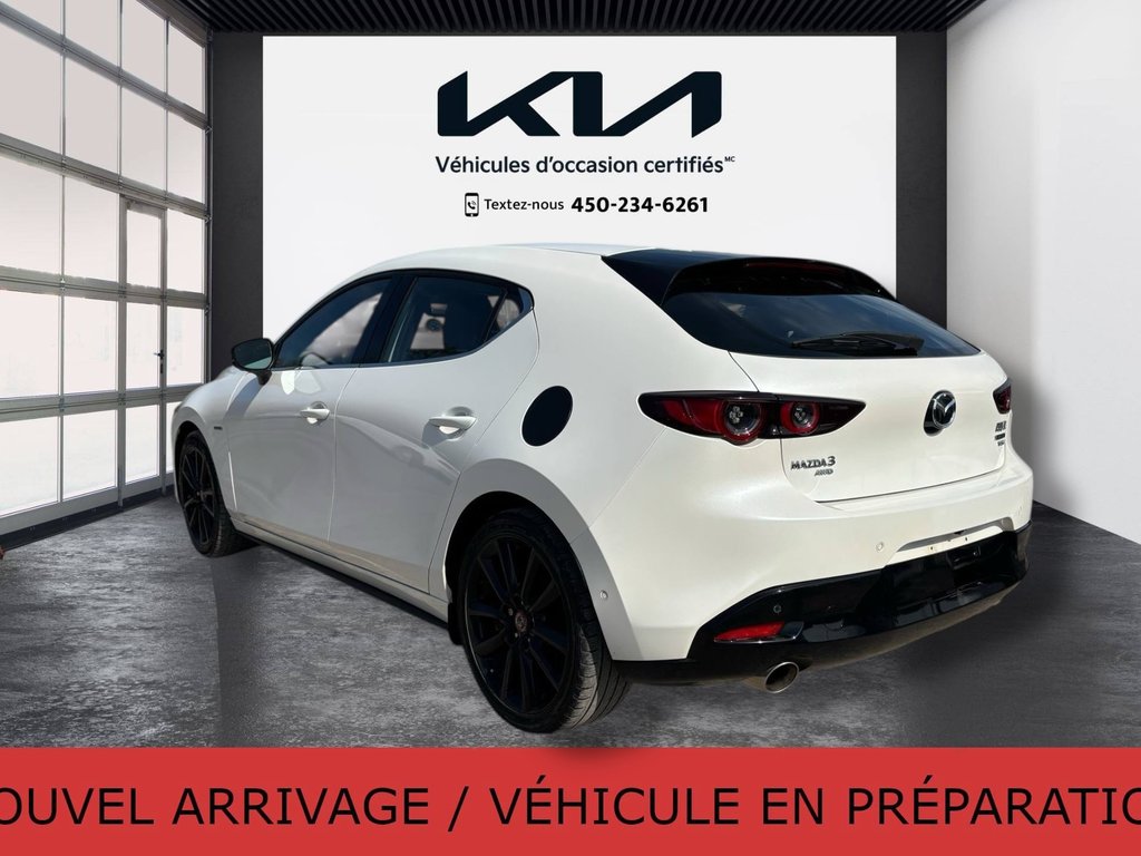 Mazda 3 Sport 100th Anniversary Edition, JAMAIS ACCIDENT, 8 PNEU 2021 à Mirabel, Québec - 14 - w1024h768px