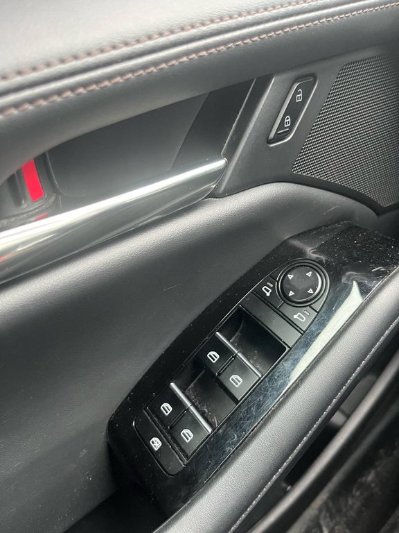 2021 Mazda 3 Sport GT, JAMAIS ACCIDENTÉ, 8 PNEUS, CUIR, TOIT in Mirabel, Quebec - 7 - w1024h768px
