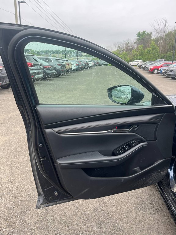 2021 Mazda 3 Sport GT, JAMAIS ACCIDENTÉ, 8 PNEUS, CUIR, TOIT in Mirabel, Quebec - 6 - w1024h768px