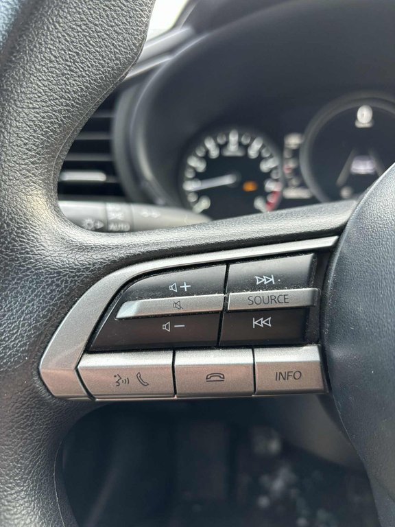 Mazda 3 Sport GX, JAMAIS ACCIDENTÉ, SIÈGES CHAUFFANTS 2021 à Mirabel, Québec - 12 - w1024h768px