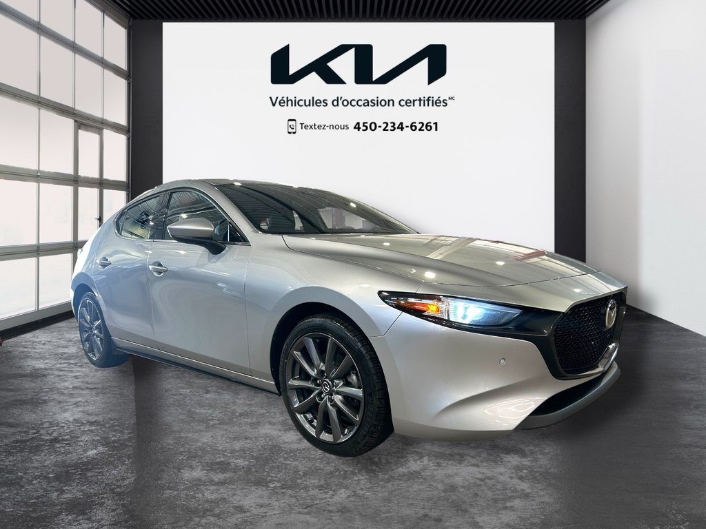 Mazda 3 Sport GT, JAMAIS ACCIDENTÉ, 8 PNEUS, CUIR, TOIT, AWD 2023 à Mirabel, Québec - 38 - w1024h768px