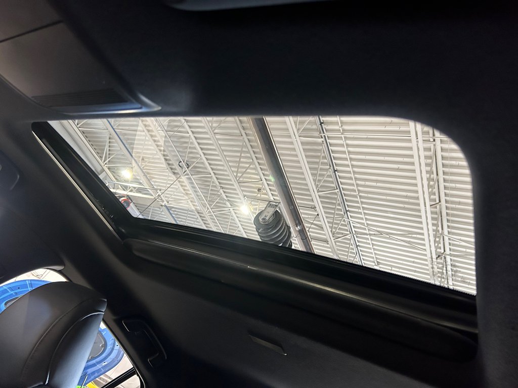 Mazda 3 Sport GT, JAMAIS ACCIDENTÉ, 8 PNEUS, CUIR, TOIT, AWD 2023 à Mirabel, Québec - 20 - w1024h768px