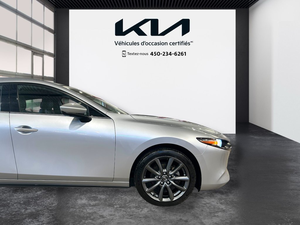 Mazda 3 Sport GT, JAMAIS ACCIDENTÉ, 8 PNEUS, CUIR, TOIT, AWD 2023 à Mirabel, Québec - 37 - w1024h768px