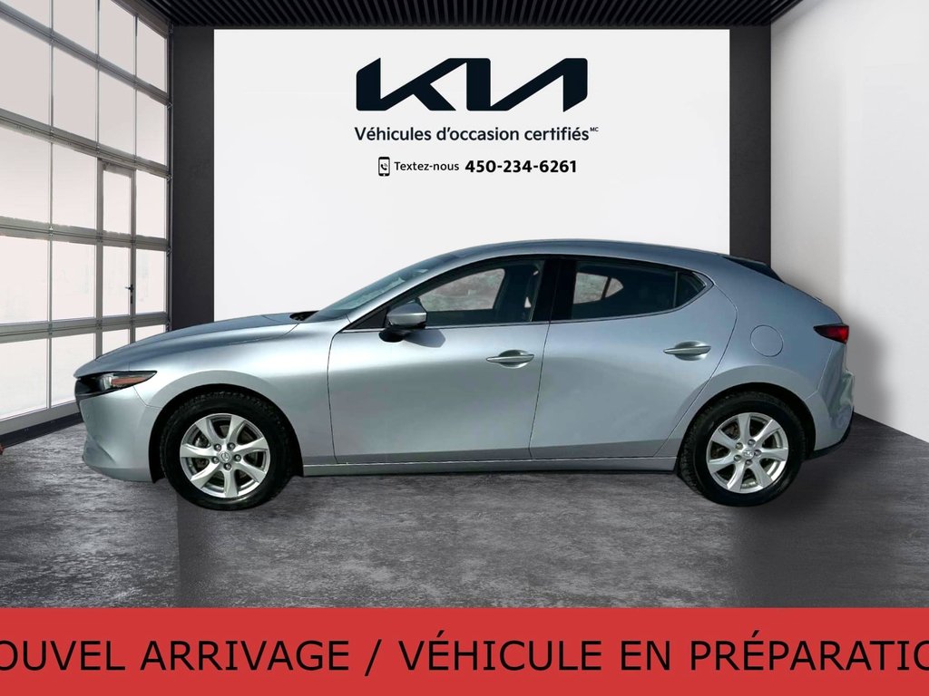Mazda 3 Sport GT, JAMAIS ACCIDENTÉ, 8 PNEUS, CUIR, TOIT, AWD 2023 à Mirabel, Québec - 3 - w1024h768px