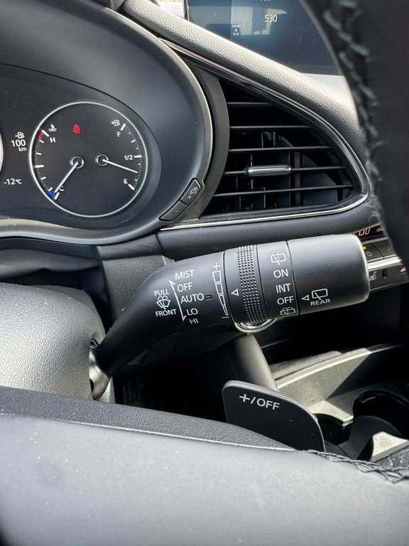Mazda 3 Sport GT, JAMAIS ACCIDENTÉ, 8 PNEUS, CUIR, TOIT, AWD 2023 à Mirabel, Québec - 16 - w1024h768px