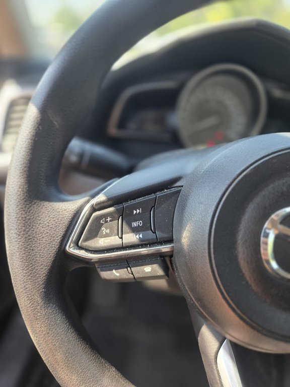 2017 Mazda 3 SE, JAMAIS ACCIDENTÉ, CUIR, AUTOMATIQUE in Mirabel, Quebec - 13 - w1024h768px