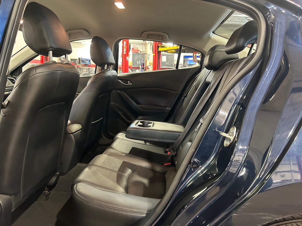 2017 Mazda 3 SE, JAMAIS ACCIDENTÉ, CUIR, AUTOMATIQUE in Mirabel, Quebec - 25 - w1024h768px