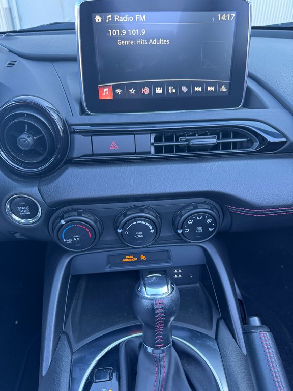 Mazda MX-5 GS, JAMAIS ACCIDENTÉ, AUTOMATIQUE, 3M AVANT 2017 à Mirabel, Québec - 13 - w1024h768px