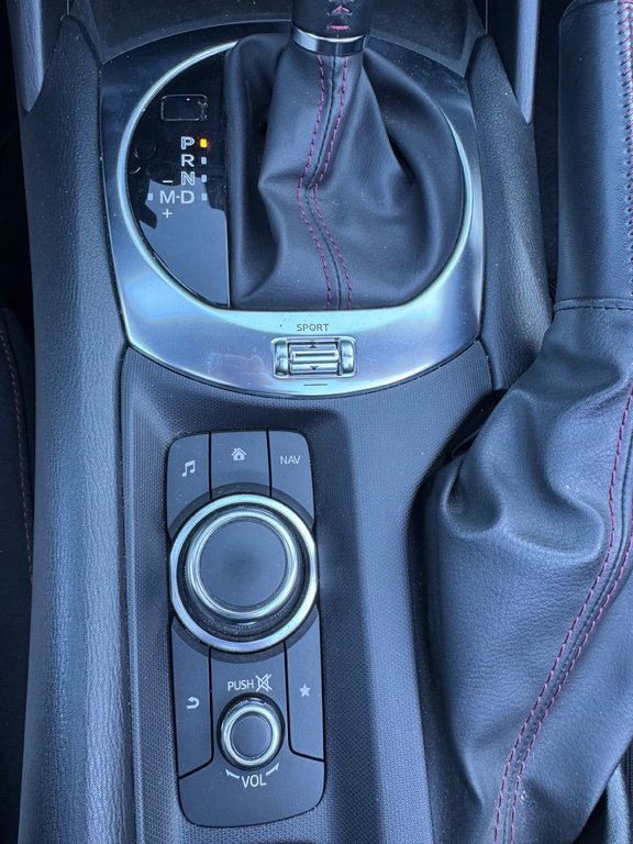 Mazda MX-5 GS, JAMAIS ACCIDENTÉ, AUTOMATIQUE, 3M AVANT 2017 à Mirabel, Québec - 15 - w1024h768px