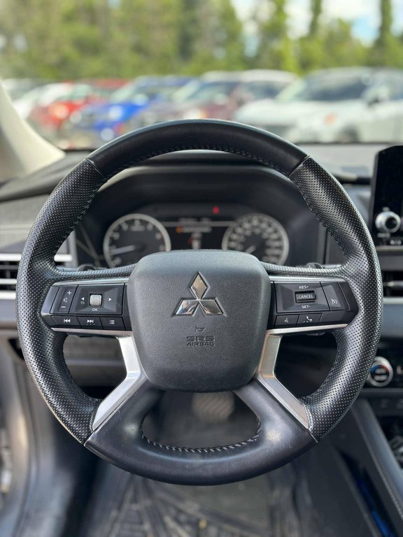 Mitsubishi Outlander ES, JAMAIS ACCIDENTÉ, 8 PNEUS, AWD 2022 à Mirabel, Québec - 9 - w1024h768px