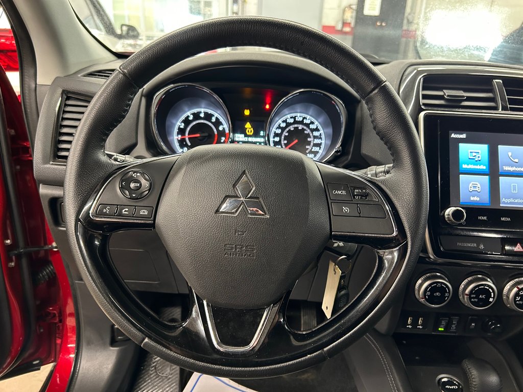 2020 Mitsubishi RVR ES, JAMAIS ACCIDENTÉ, AWD, SIÈGES CHAUFFANTS in Mirabel, Quebec - 10 - w1024h768px