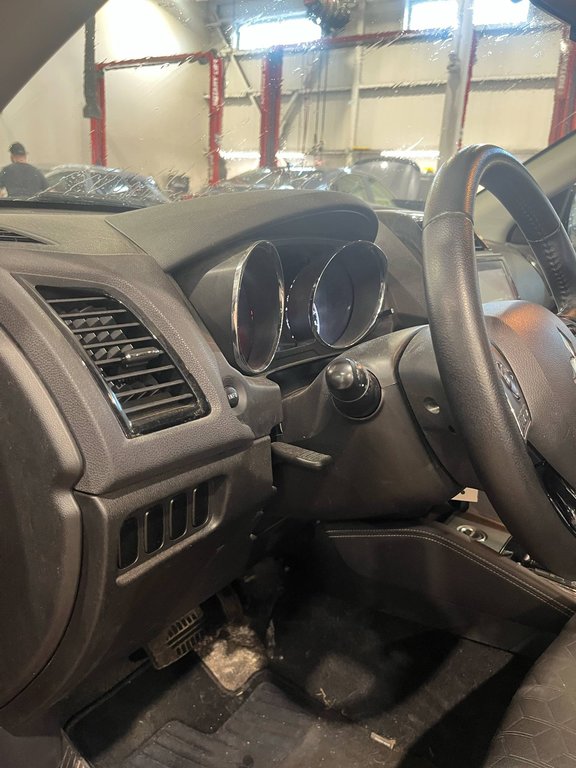 2020 Mitsubishi RVR ES, JAMAIS ACCIDENTÉ, AWD, SIÈGES CHAUFFANTS in Mirabel, Quebec - 8 - w1024h768px