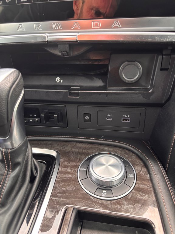 2023 Nissan Armada Platinum, JAMAIS ACCIDENTÉ, 7 PASSAGERS, TV in Mirabel, Quebec - 27 - w1024h768px