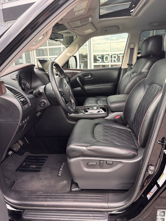 2023 Nissan Armada Platinum, JAMAIS ACCIDENTÉ, 7 PASSAGERS, TV in Mirabel, Quebec - 9 - w1024h768px