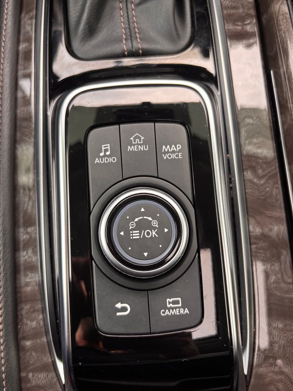 2023 Nissan Armada Platinum, JAMAIS ACCIDENTÉ, 7 PASSAGERS, TV in Mirabel, Quebec - 26 - w1024h768px