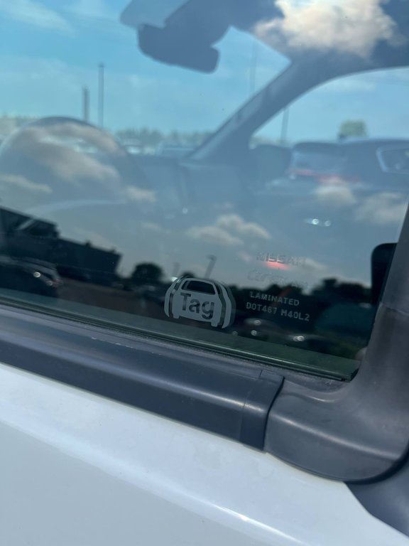 Nissan Frontier PRO-4X, JAMAIS ACCIDENTÉ, CUIR, TOIT, HITCH, 4X4 2023 à Mirabel, Québec - 17 - w1024h768px