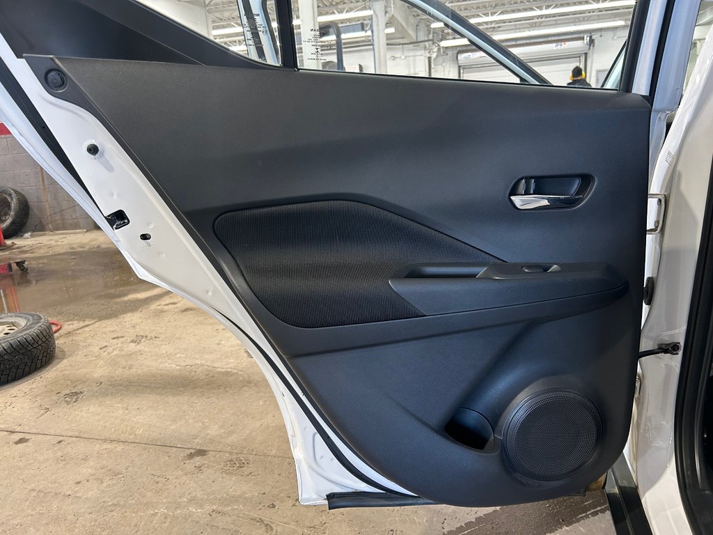 Nissan Kicks SV, 8 PNEUS, JAMAIS ACCIDENTÉ, SIÈGES CHAUFFANTS 2021 à Mirabel, Québec - 23 - w1024h768px