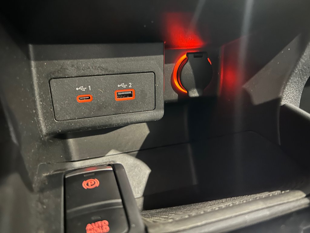 Nissan Kicks SV, 8 PNEUS, JAMAIS ACCIDENTÉ, SIÈGES CHAUFFANTS 2021 à Mirabel, Québec - 19 - w1024h768px