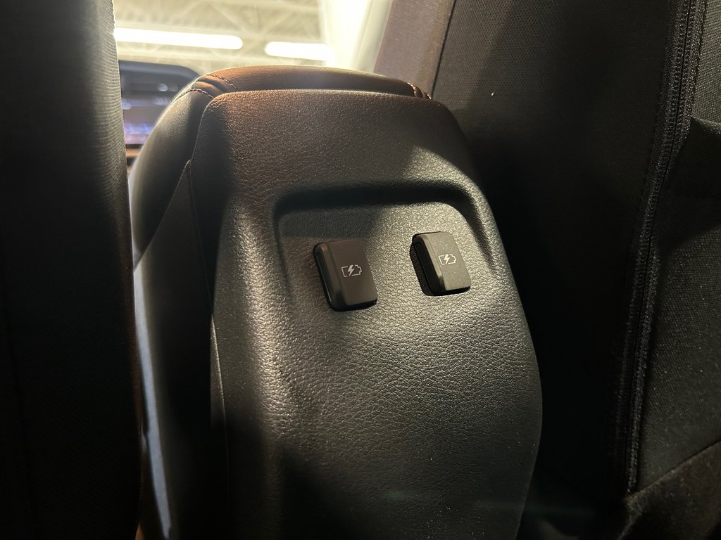 Nissan Kicks SV, 8 PNEUS, JAMAIS ACCIDENTÉ, SIÈGES CHAUFFANTS 2021 à Mirabel, Québec - 25 - w1024h768px