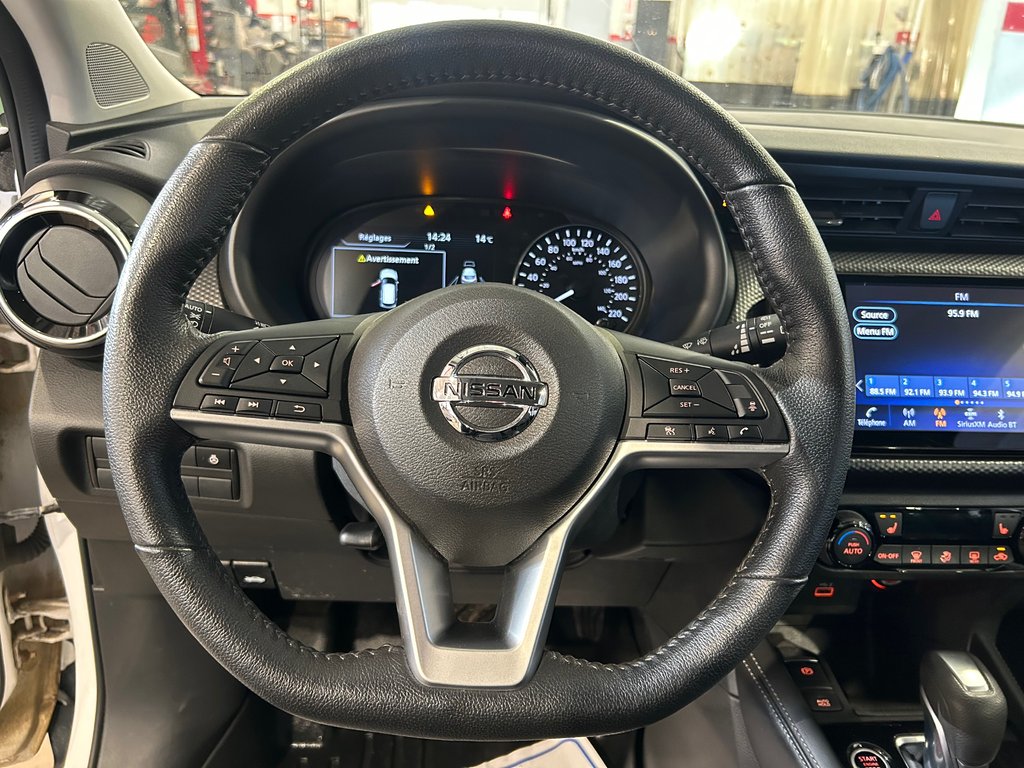 Nissan Kicks SV, 8 PNEUS, JAMAIS ACCIDENTÉ, SIÈGES CHAUFFANTS 2021 à Mirabel, Québec - 10 - w1024h768px