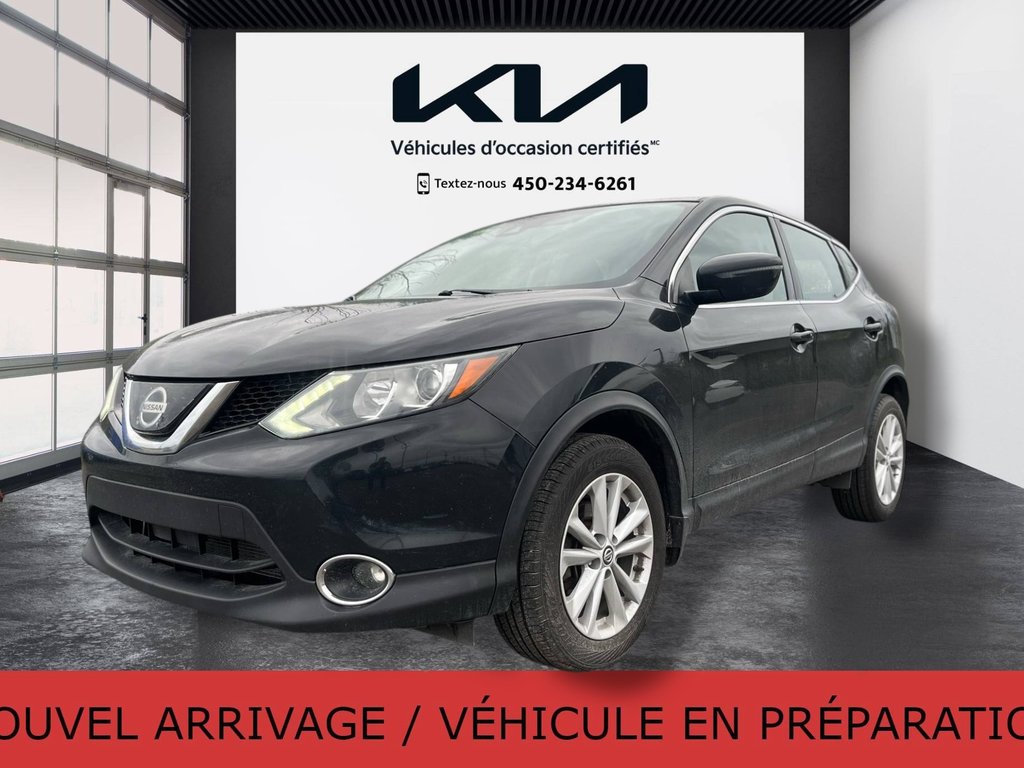 Nissan Qashqai SV, AWD, TOIT, SIÈGES CHAUFFANTS, MAGS 2019 à Mirabel, Québec - 1 - w1024h768px
