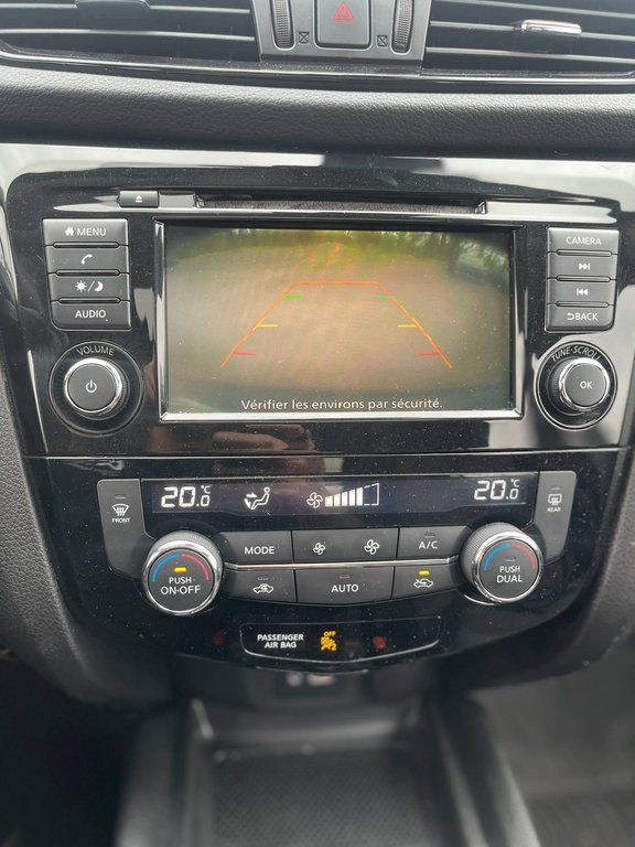 Nissan Qashqai SV, AWD, TOIT, SIÈGES CHAUFFANTS, MAGS 2019 à Mirabel, Québec - 14 - w1024h768px