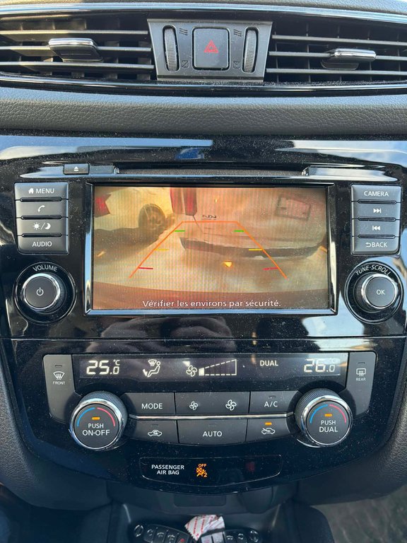 Nissan Qashqai SV, JAMAIS ACCIDENTÉ, SIÈGES CHAUFFANTS, MAGS 2020 à Mirabel, Québec - 14 - w1024h768px