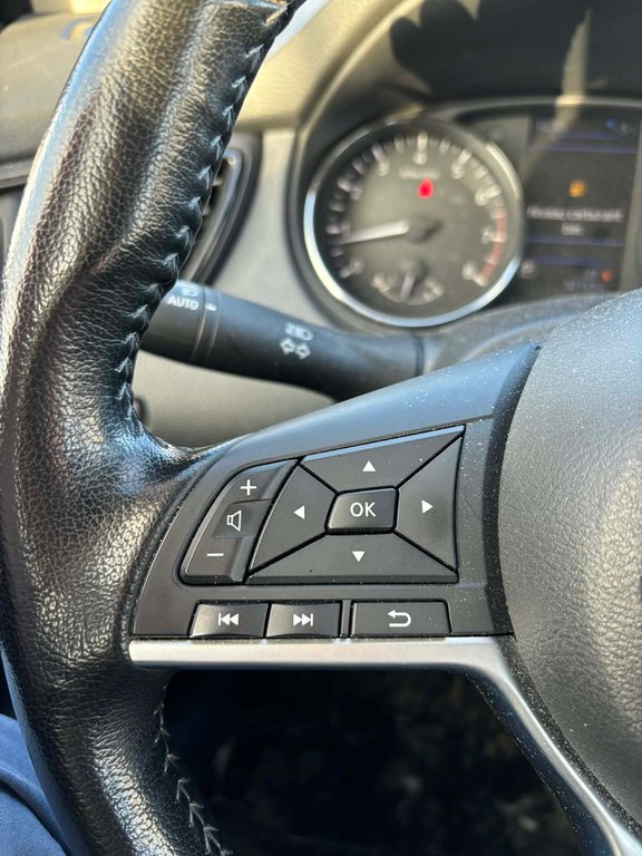 Nissan Qashqai SV, JAMAIS ACCIDENTÉ, SIÈGES CHAUFFANTS, MAGS 2020 à Mirabel, Québec - 12 - w1024h768px